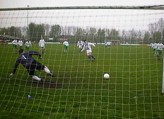 Feukkink maak penalty